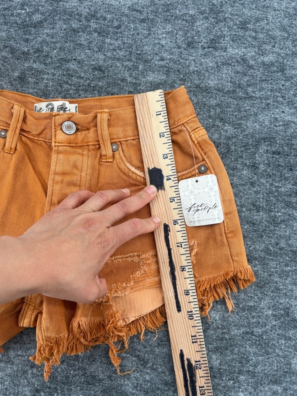 Free People We The Free Women’s Loving Good Vibrations Shorts Size 24 - Picture 8 of 8